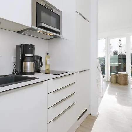 Cozy Apartment In Lembruch-Duemmer See With Wifi Buitenkant foto