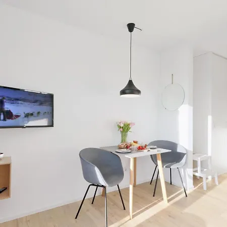 Cozy Apartment In Lembruch-Duemmer See With Wifi Buitenkant foto